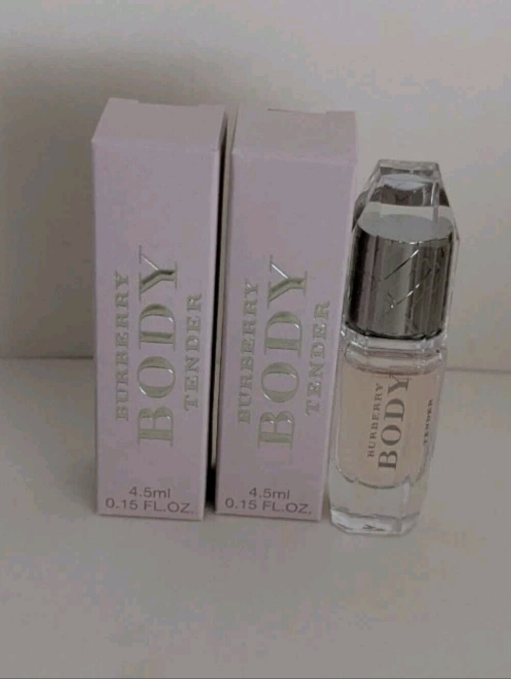 2 x Burberry Body Tender miniature